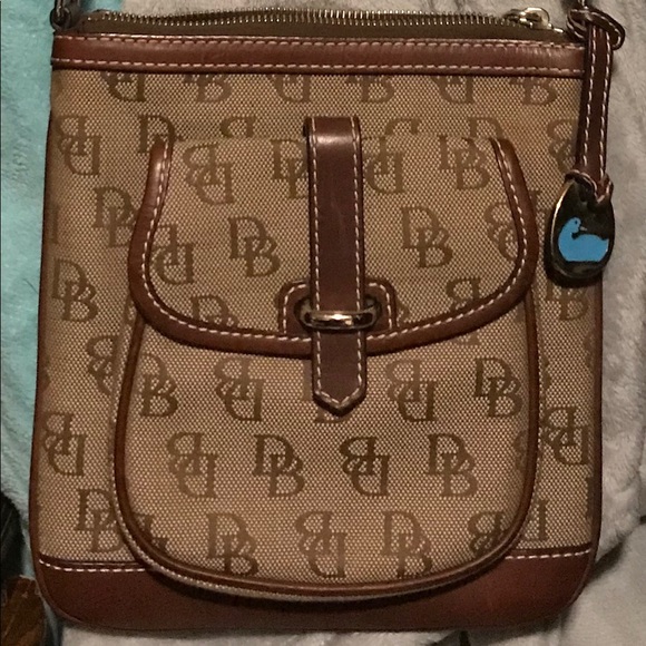 Dooney & Bourke Handbags - Dooney & Bourke Crossbody